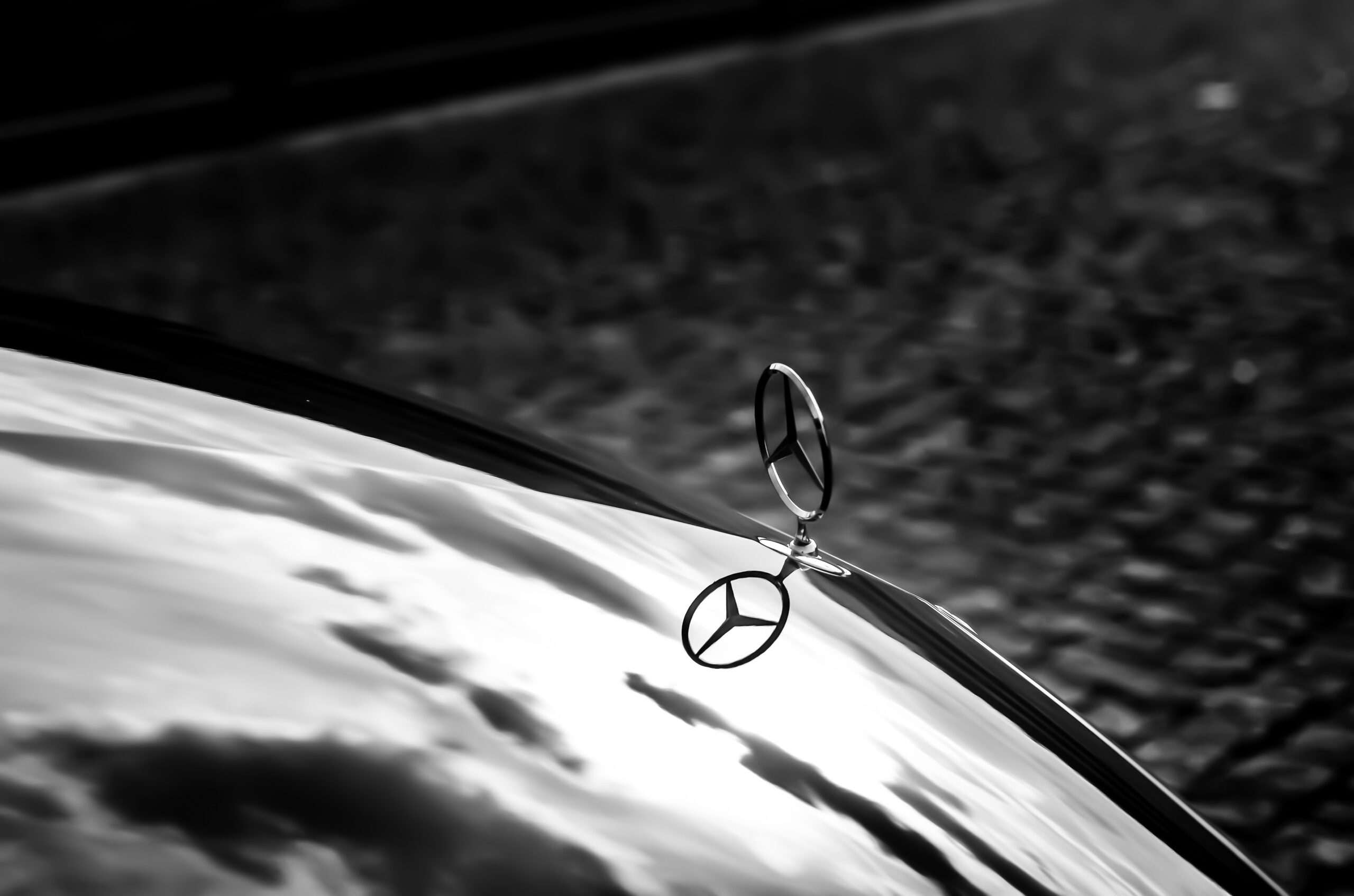 Mercedes-Benz in Weißgold