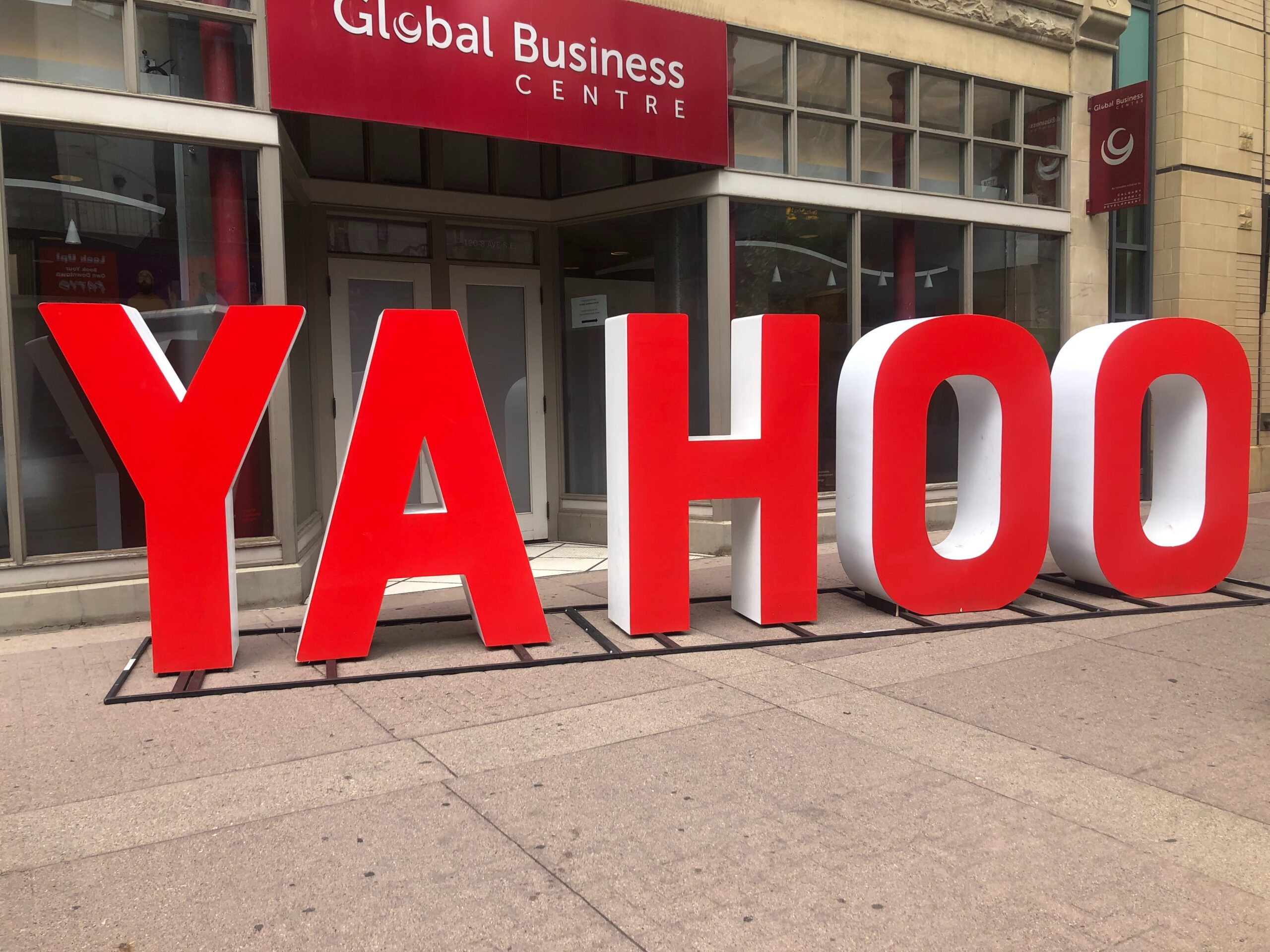 Yahoo Messenger mit Facebook verknüpfen