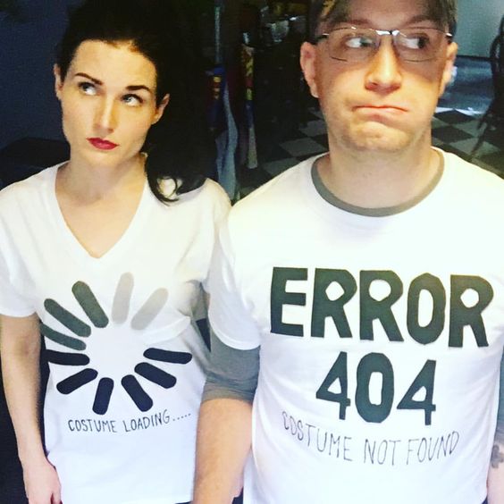 Kostümidee Error 404 und Buffering Problem